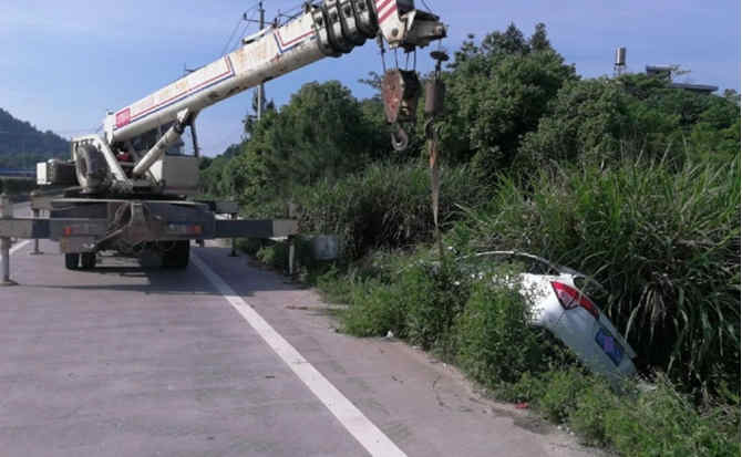 湖州重载吊车救援 湖州重载吊车救援